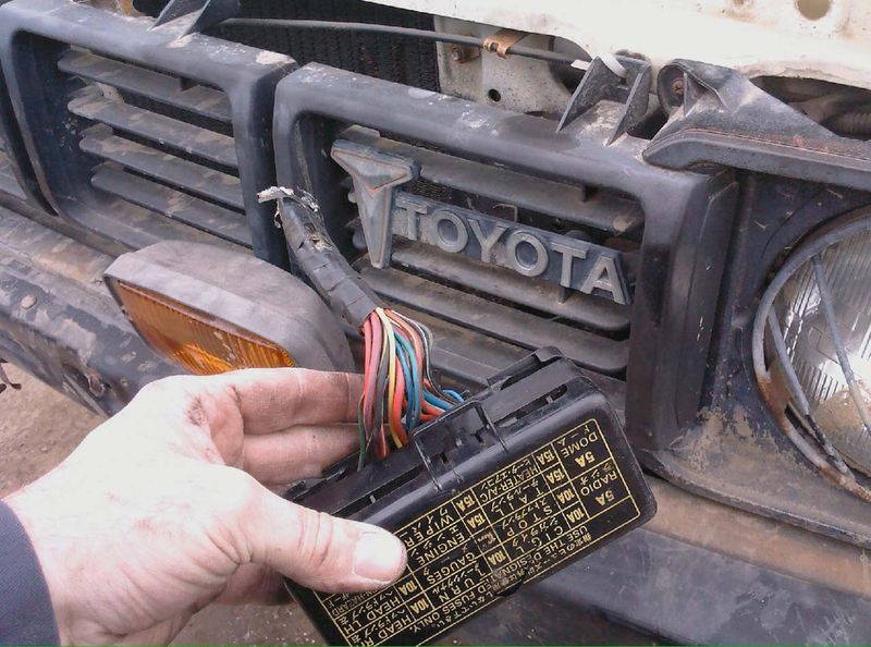 Illustration for article titled Half Price Sale Day At The Junkyard Means It's Time To Stock Up On Hell Project Parts!